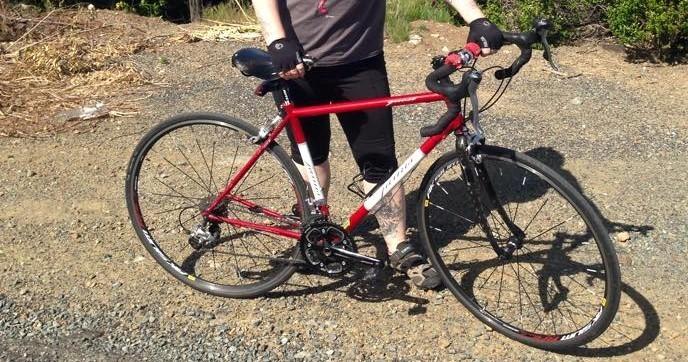 2010 Jamis Quest Red