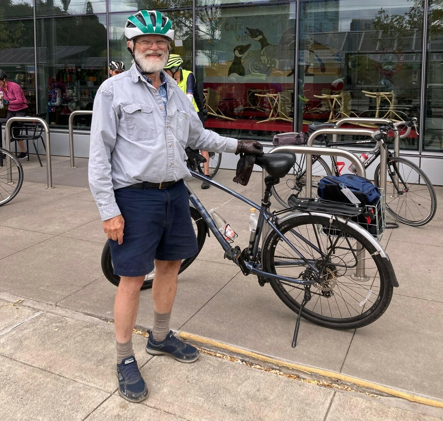 2019 Giant Cypress Blue