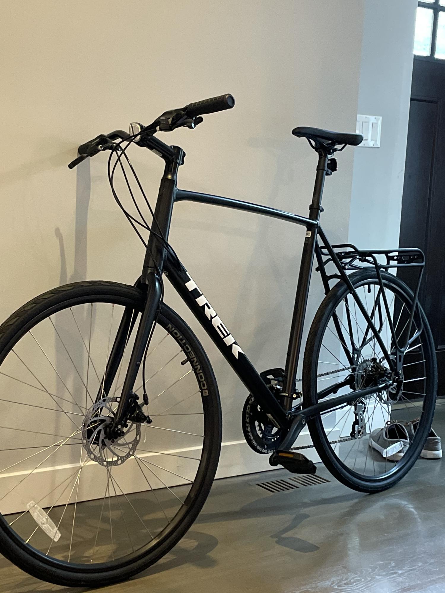 2022 Trek FX 1 Disc Black