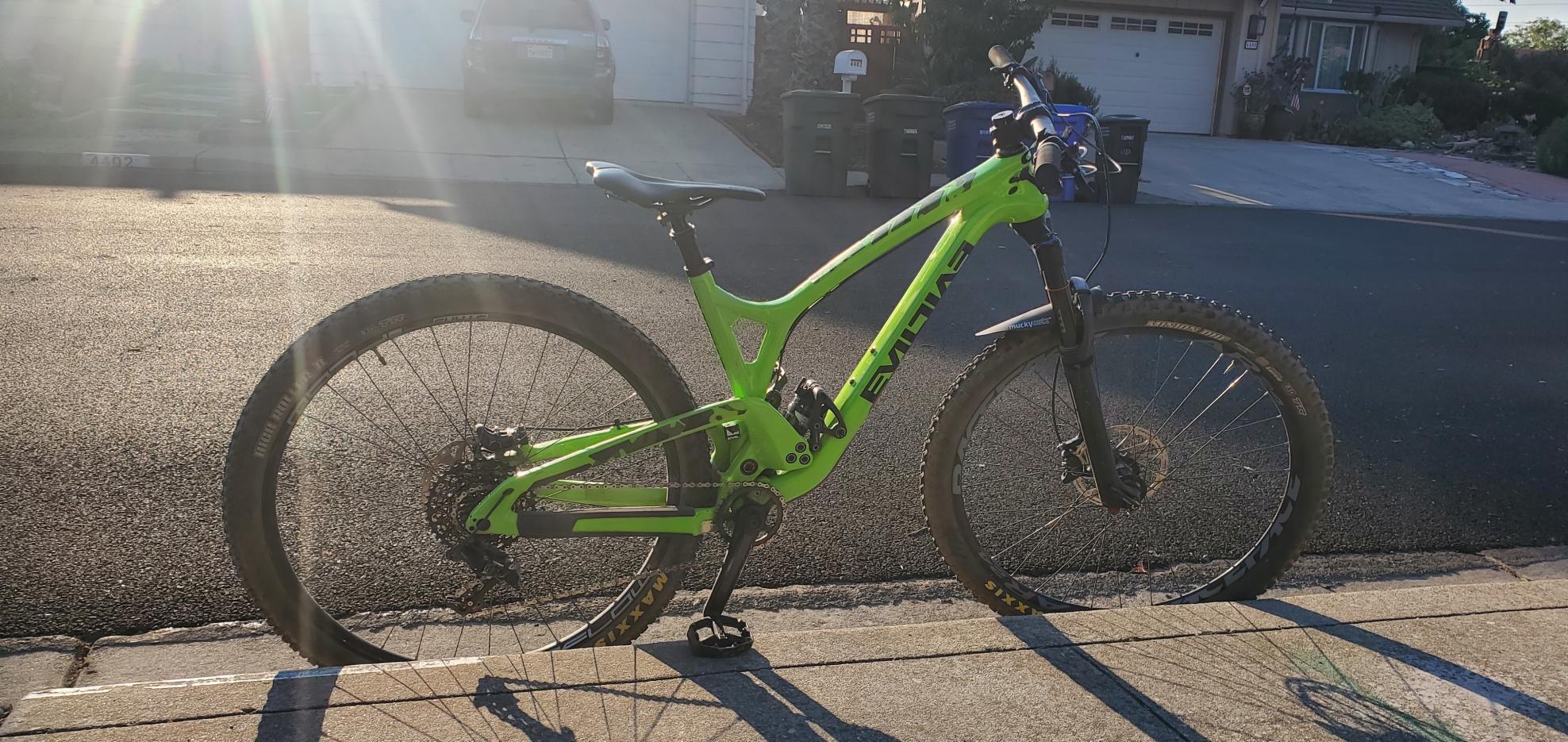 2017 Evil Following V1 Green