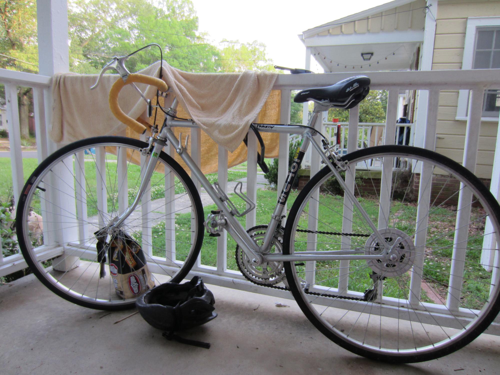 1984 Lotus Excelle  Silver or Gray