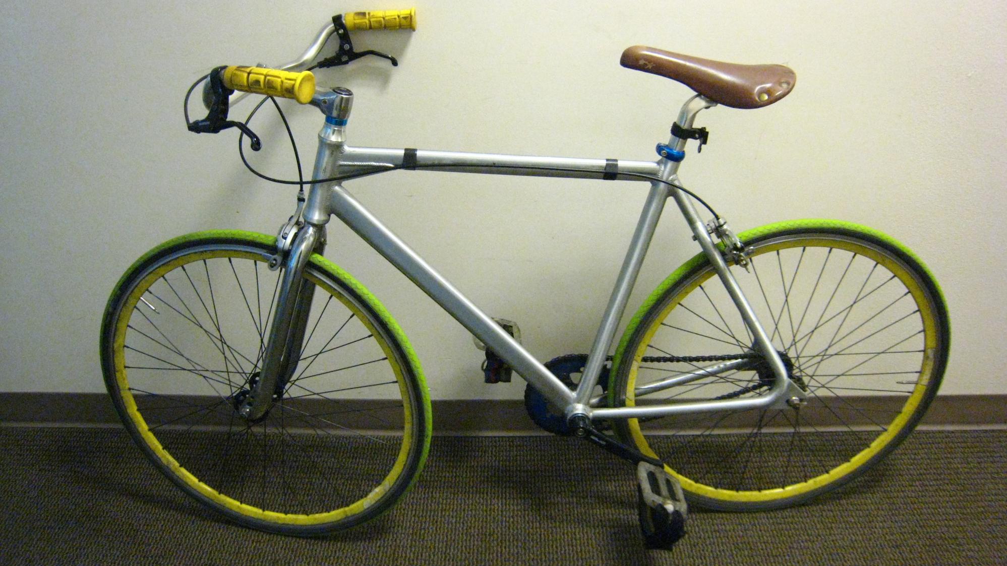 Unknown manufacturer (hand-crafted)  Silver or Gray