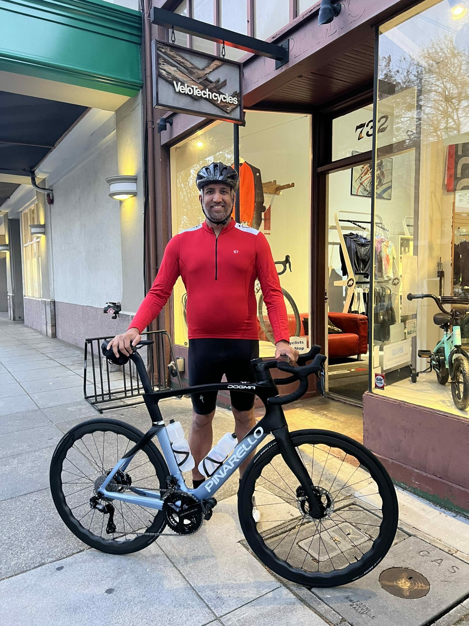 2023 Pinarello Dogma F Blue and Black