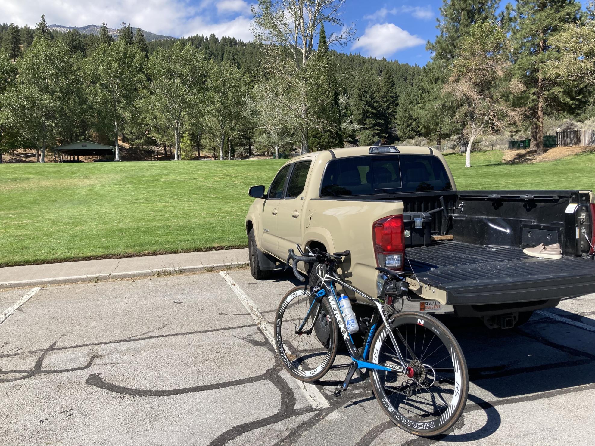 2018 Eddy Merckx SAN REMO 76/105 MOURENX 69 Black, Blue, and White