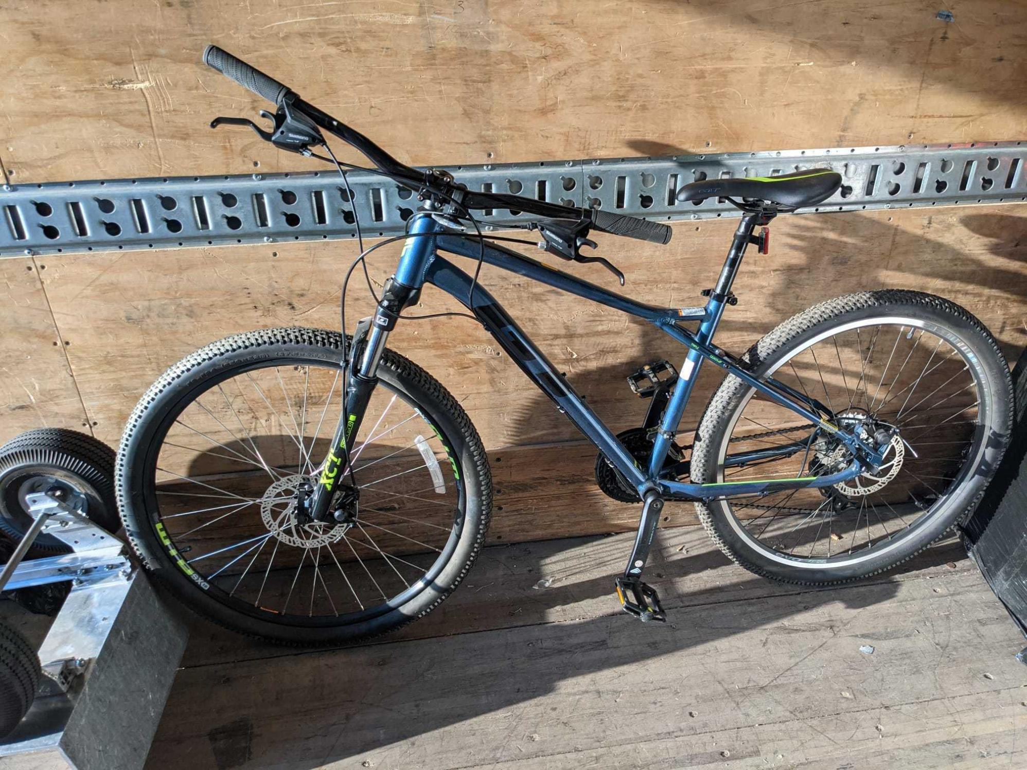 2020 GT Bicycles Aggressor Comp Blue