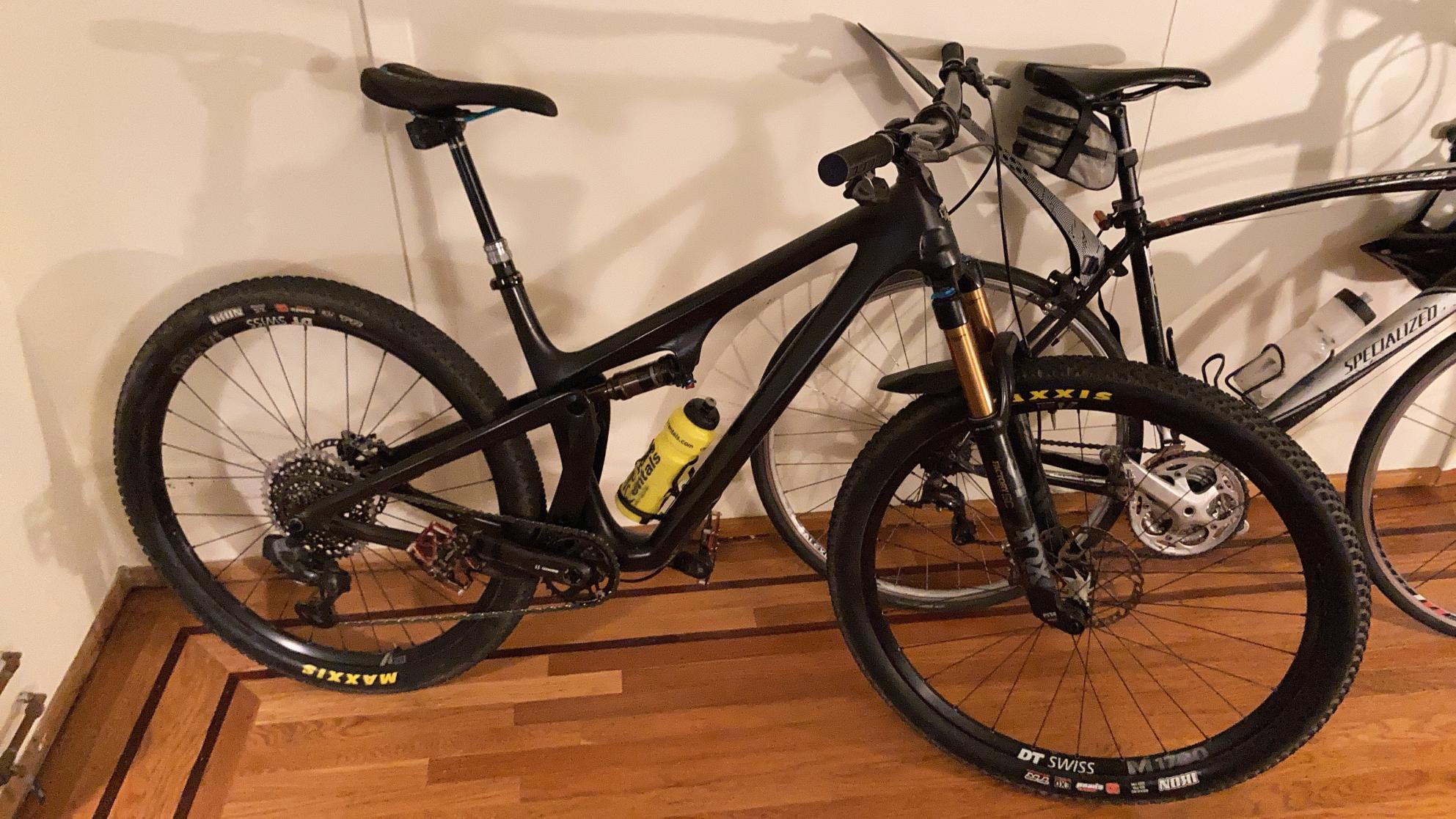 2019 Yeti SB100 Turq Black