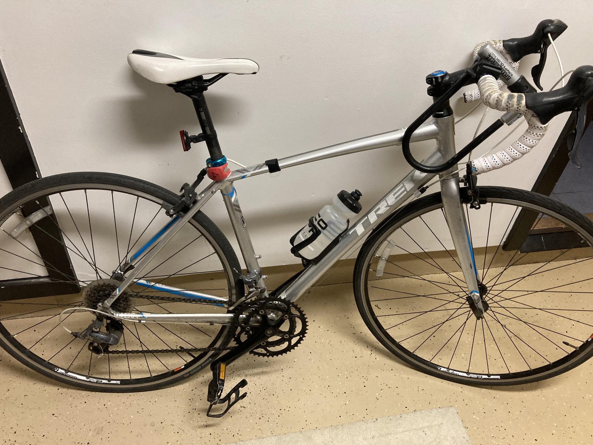 2015 Trek Lexa (Compact) Silver, gray or bare metal