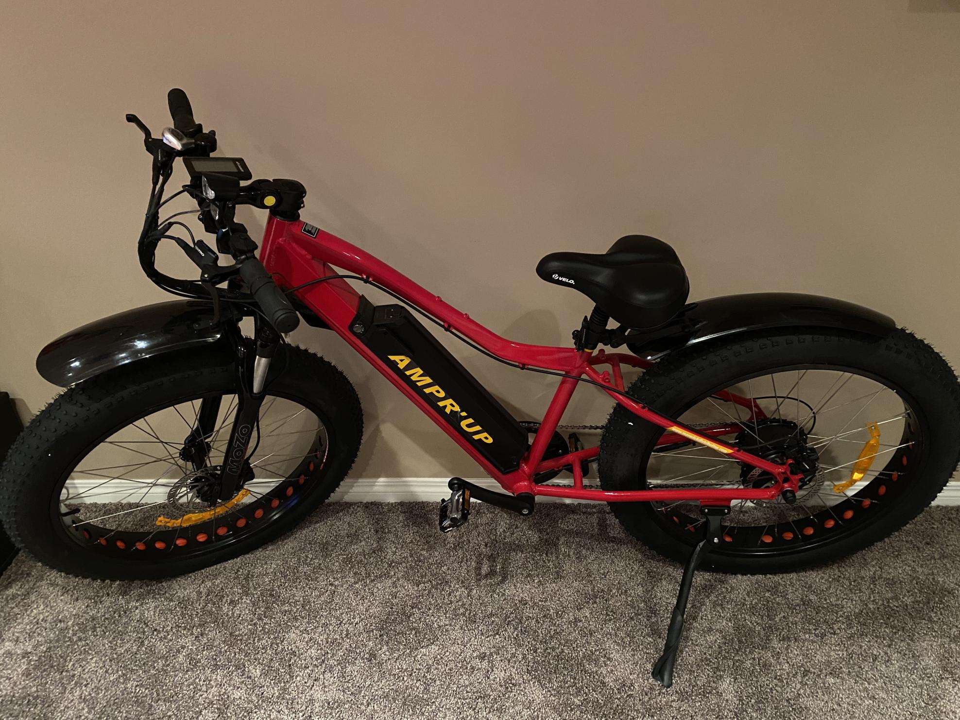 2022 Mavrick Distributors Ampr Up 2.0 Black and Red
