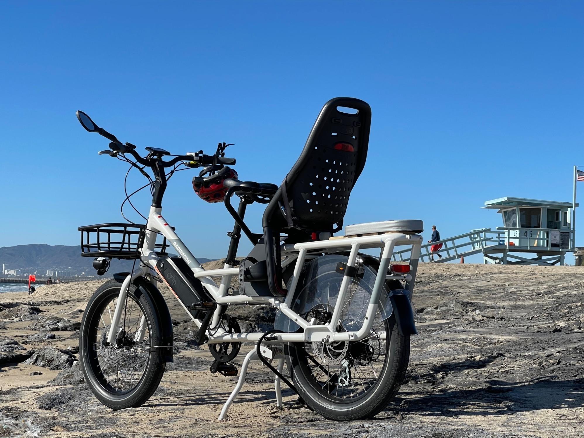 2020 Rad Power Bikes Radwagon 4 cargo bike (rear storage) White