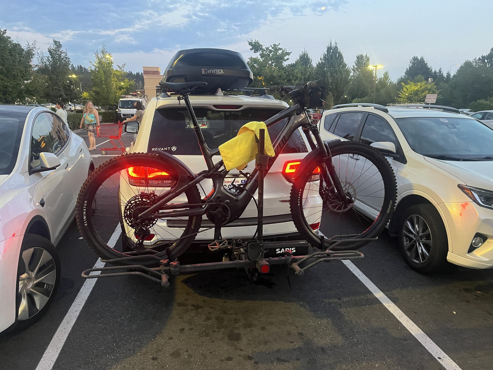 2023 Specialized Turbo Levo Carbobn Silver, gray or bare metal