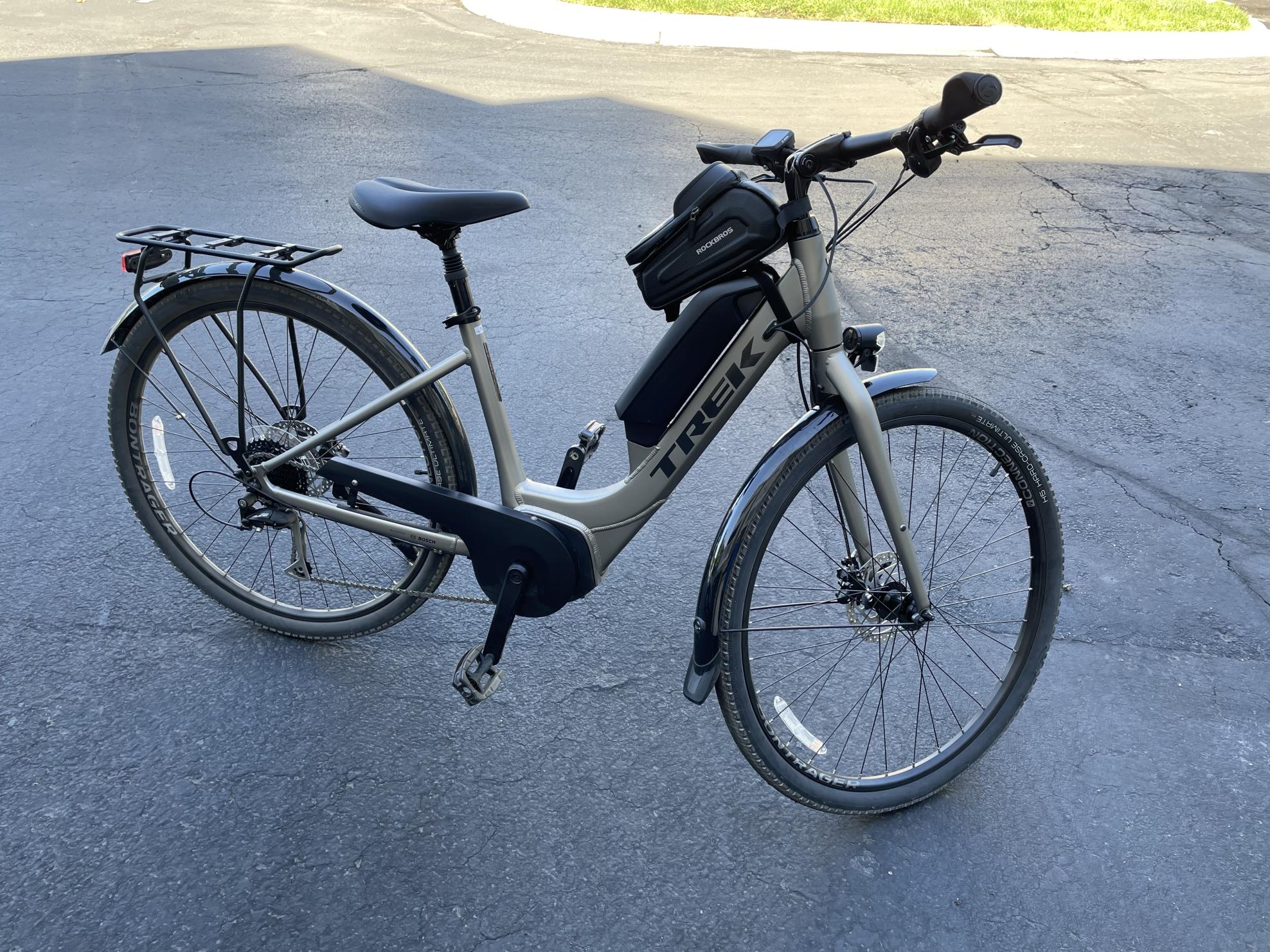 2021 Trek Verve +2 electric lowstep Silver, gray or bare metal