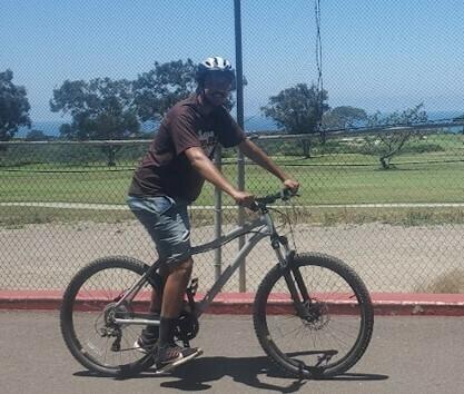 2023 REI Co-op DRT 1.1 Mountain bike Silver, gray or bare metal