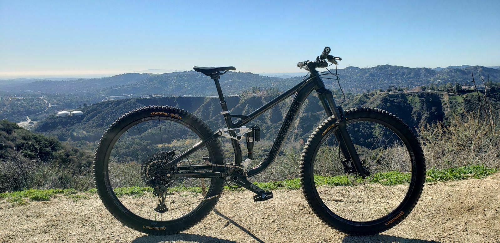 2023 REEB Sqweeb V4 Black