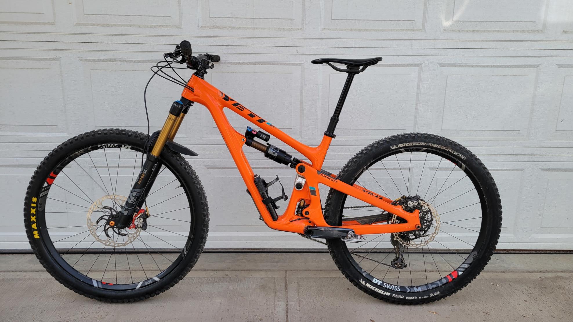 2022 Yeti SB150 Orange