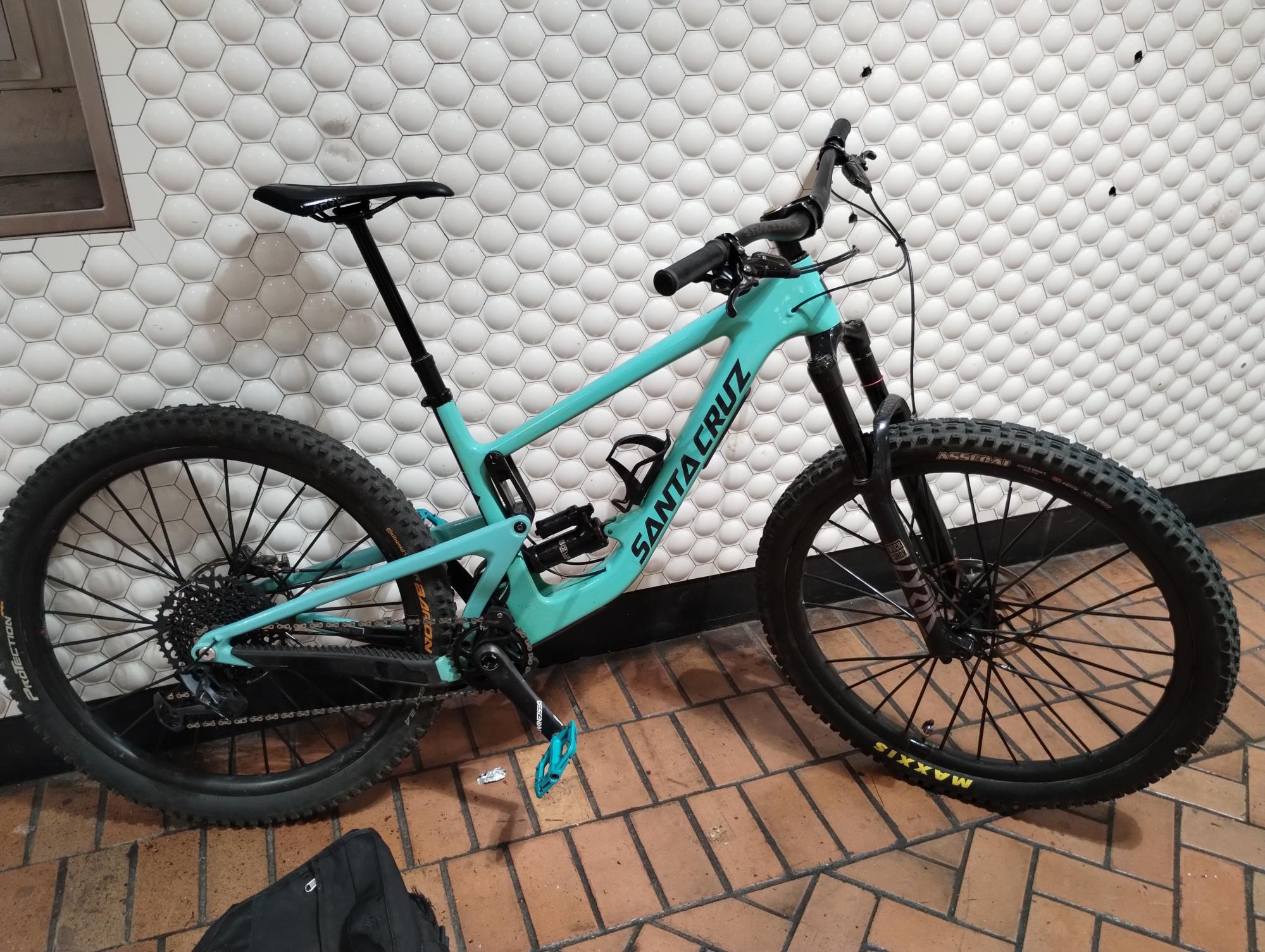 2019 Santa Cruz Megatower cc Green