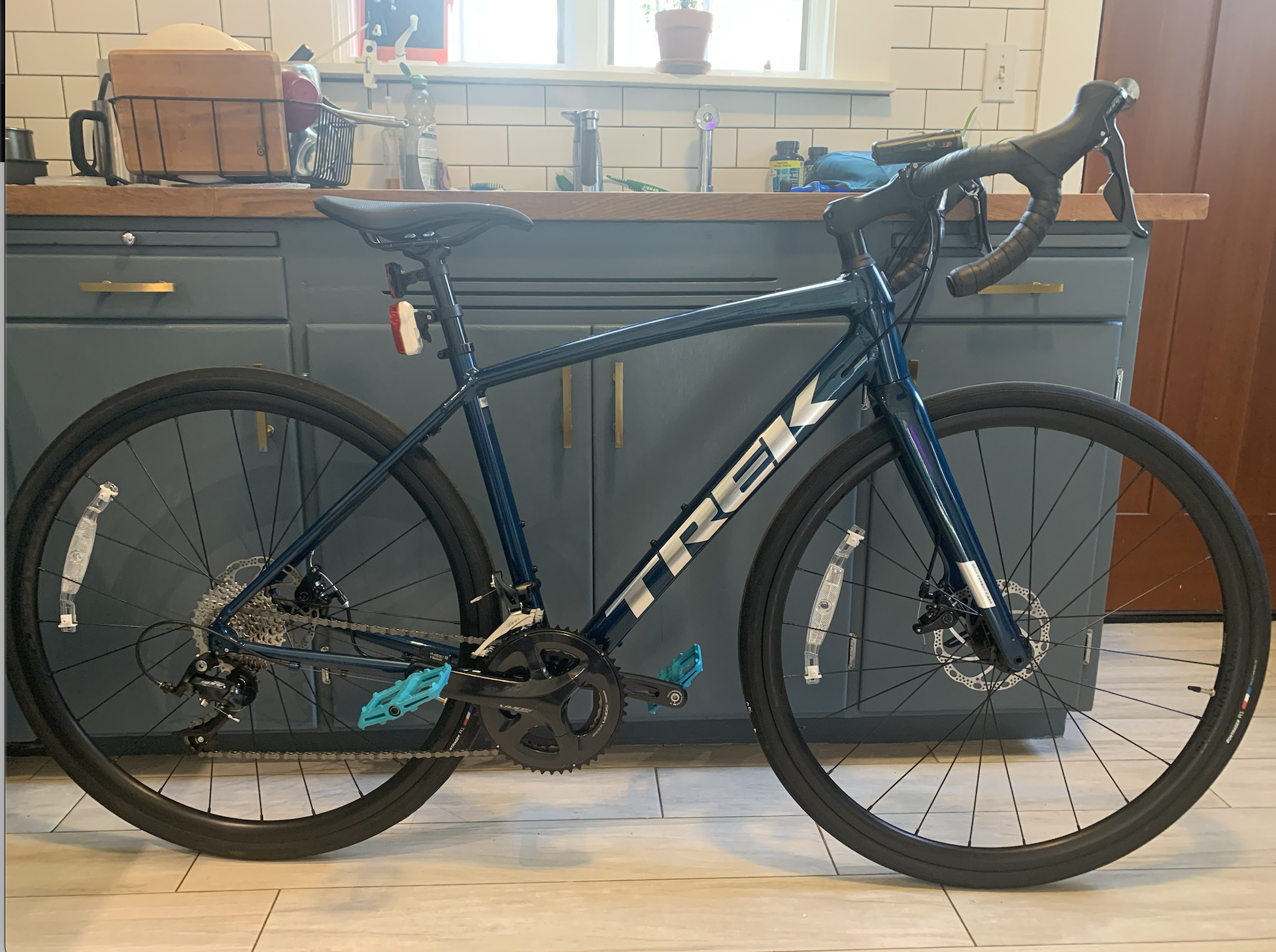 2020 Trek domane al3 disc Blue
