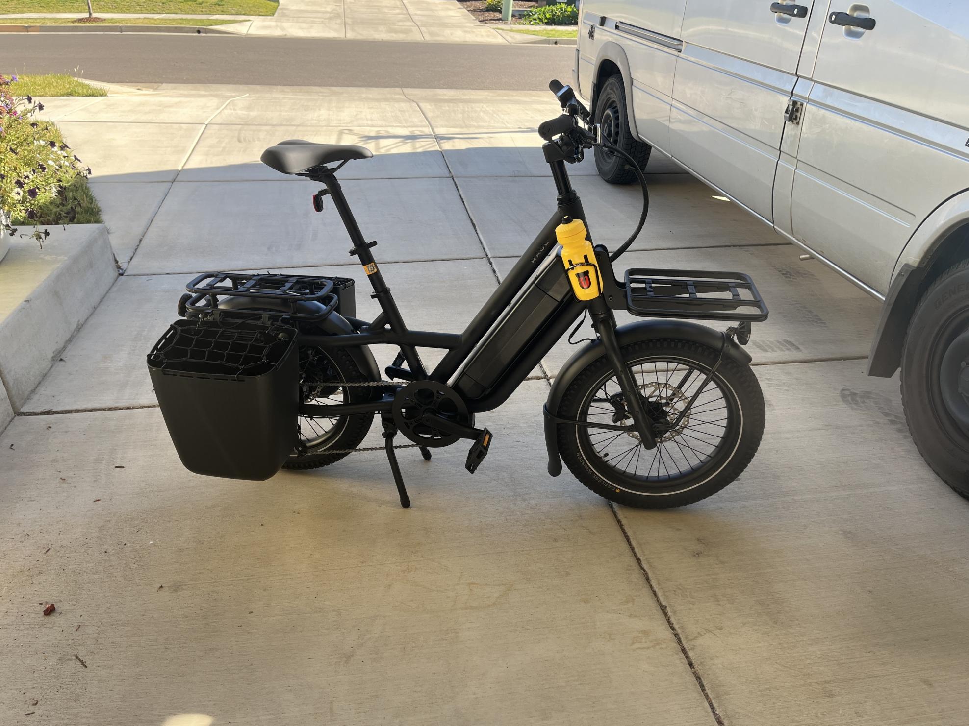 2023 Specialized Globe Haul ST Black