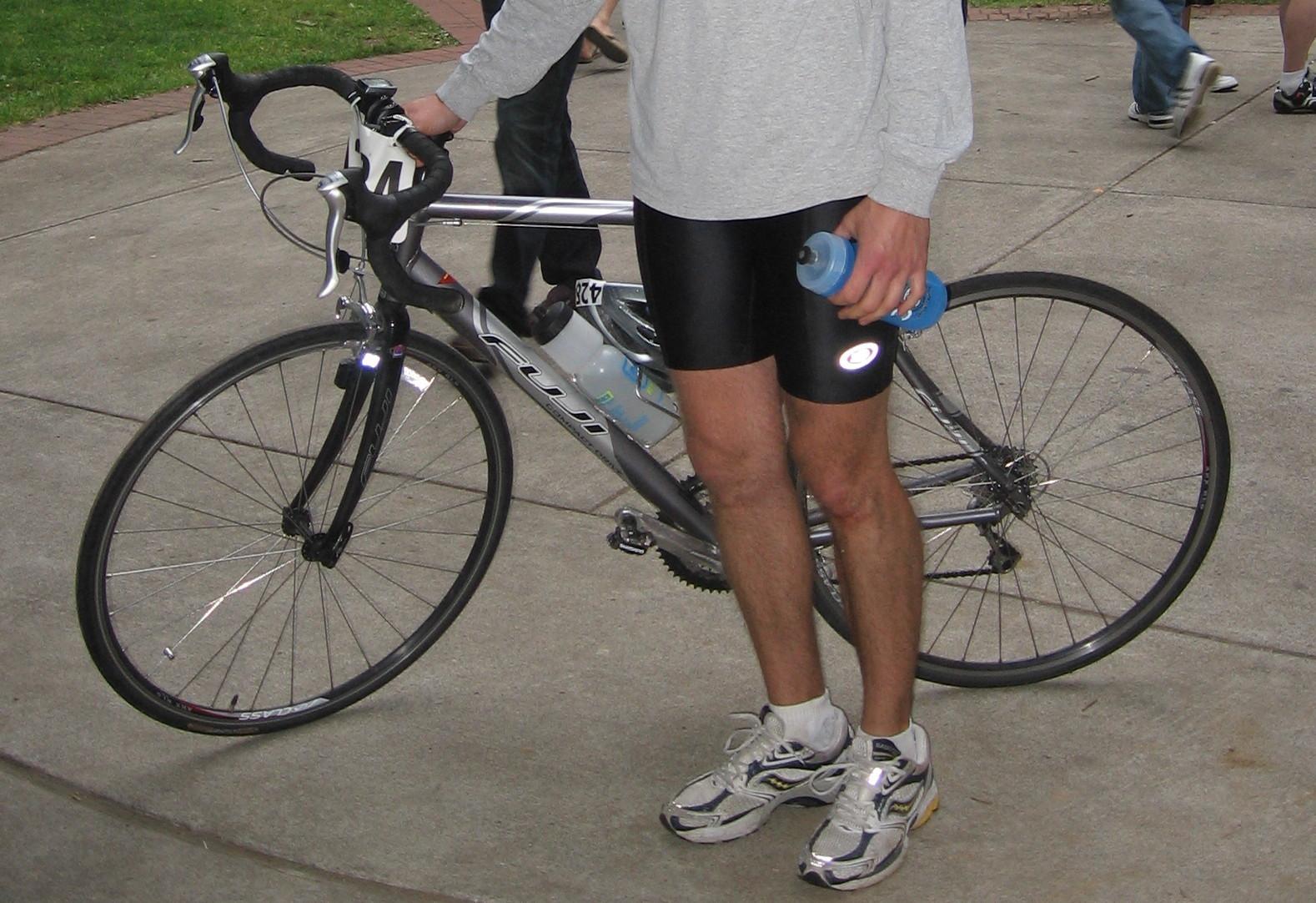 2005 Fuji Fuji Newest 56cm Silver or Gray