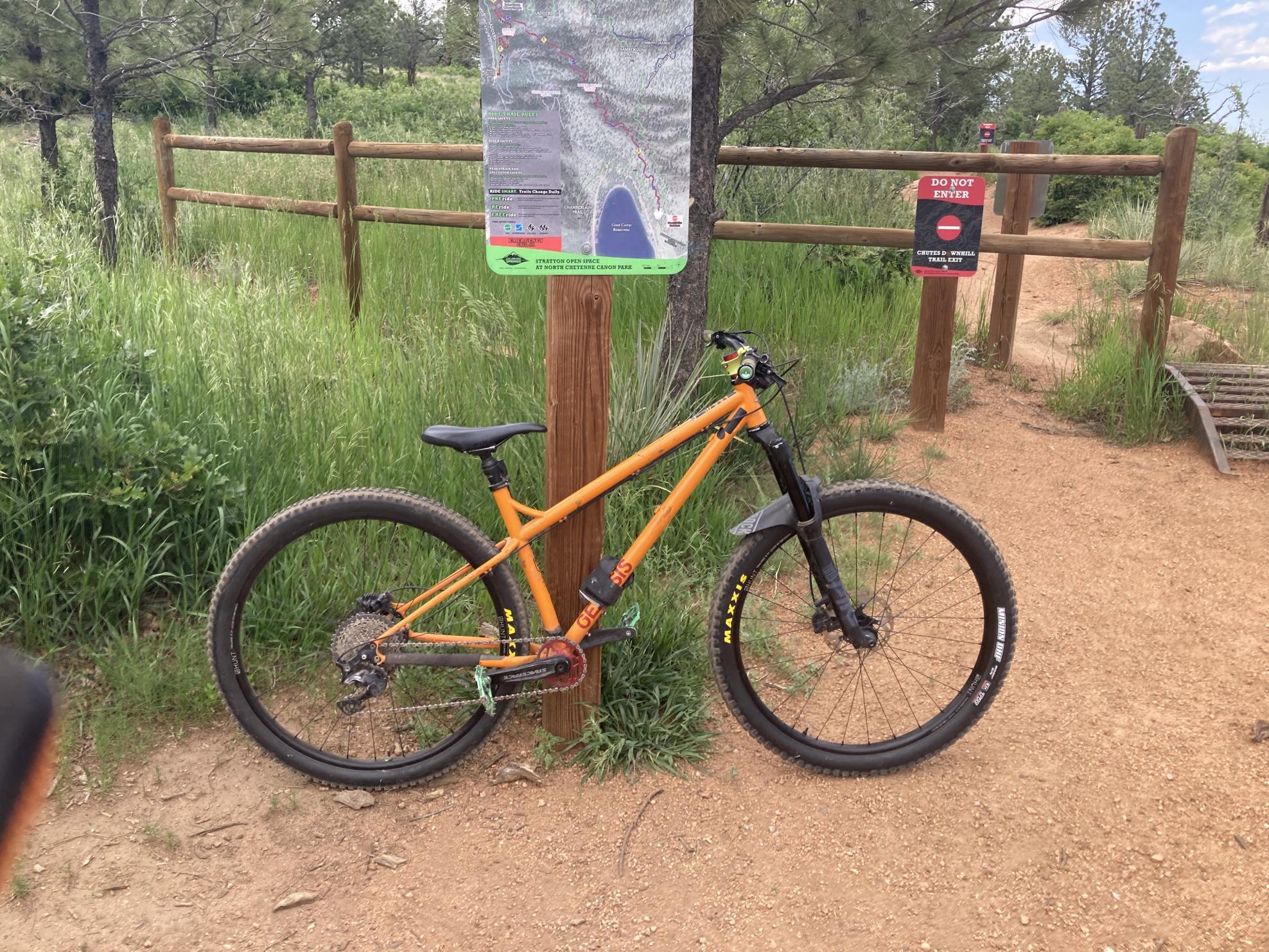 2016 Genesis Tarn20 Orange