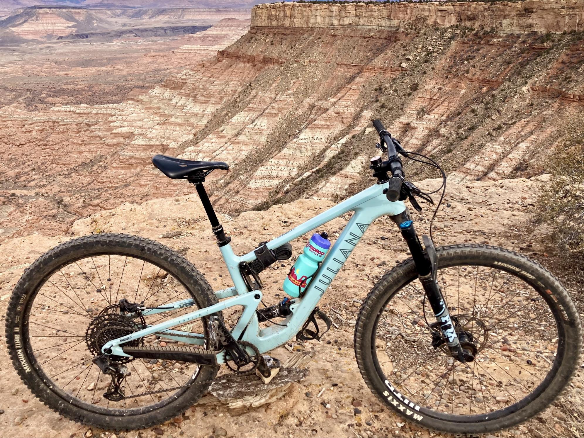 2021 Juliana Bicycles Joplin Blue