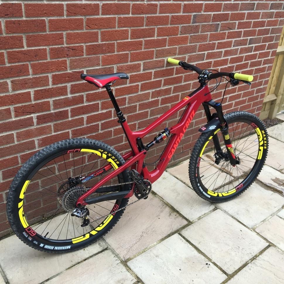 2017 Santa Cruz Hightower CC Red