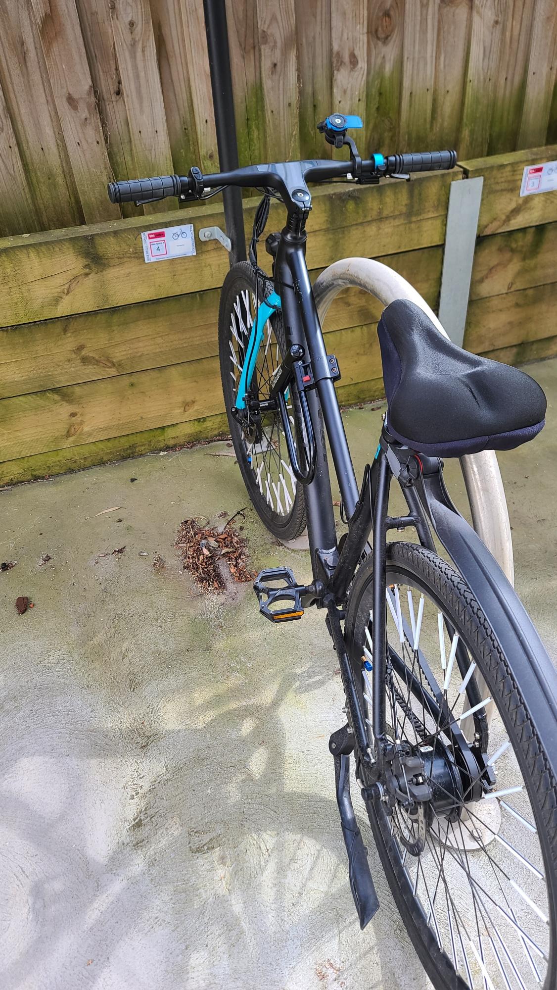 2023 Aquila Group Ignite Urban eBike (PO Number:#IG212277) Black and Teal