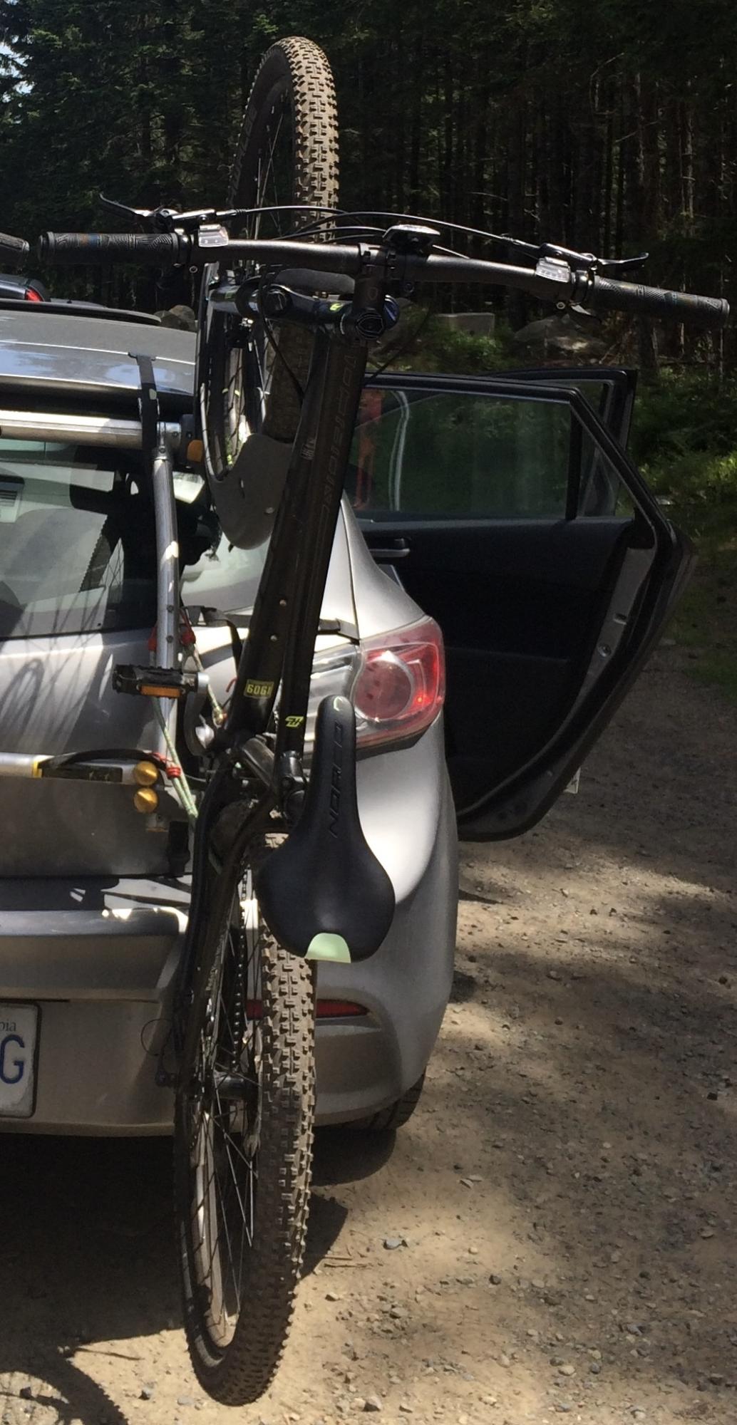 2015 Norco Bikes Storm Black, Silver, gray or bare metal, and Green