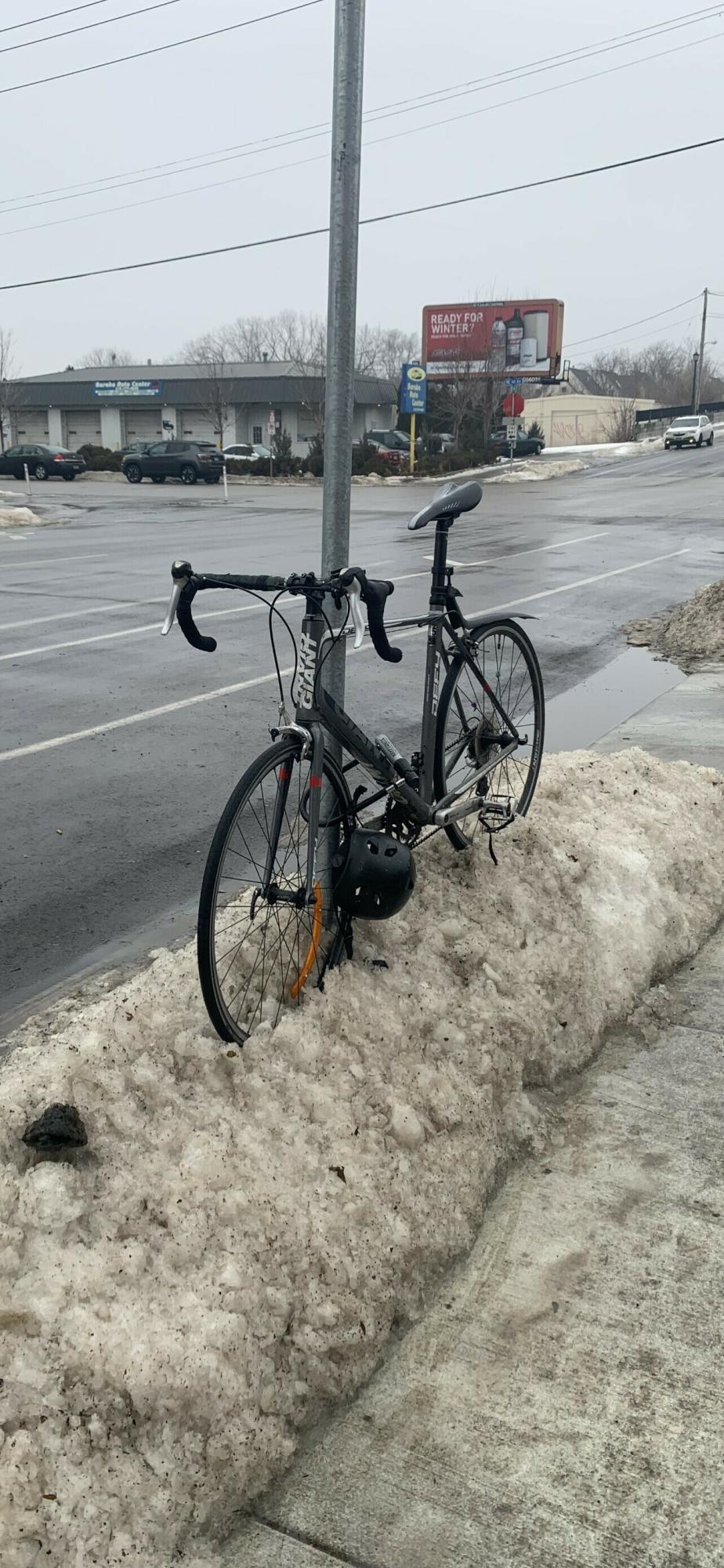 2012 Giant Defy 1 Silver, gray or bare metal