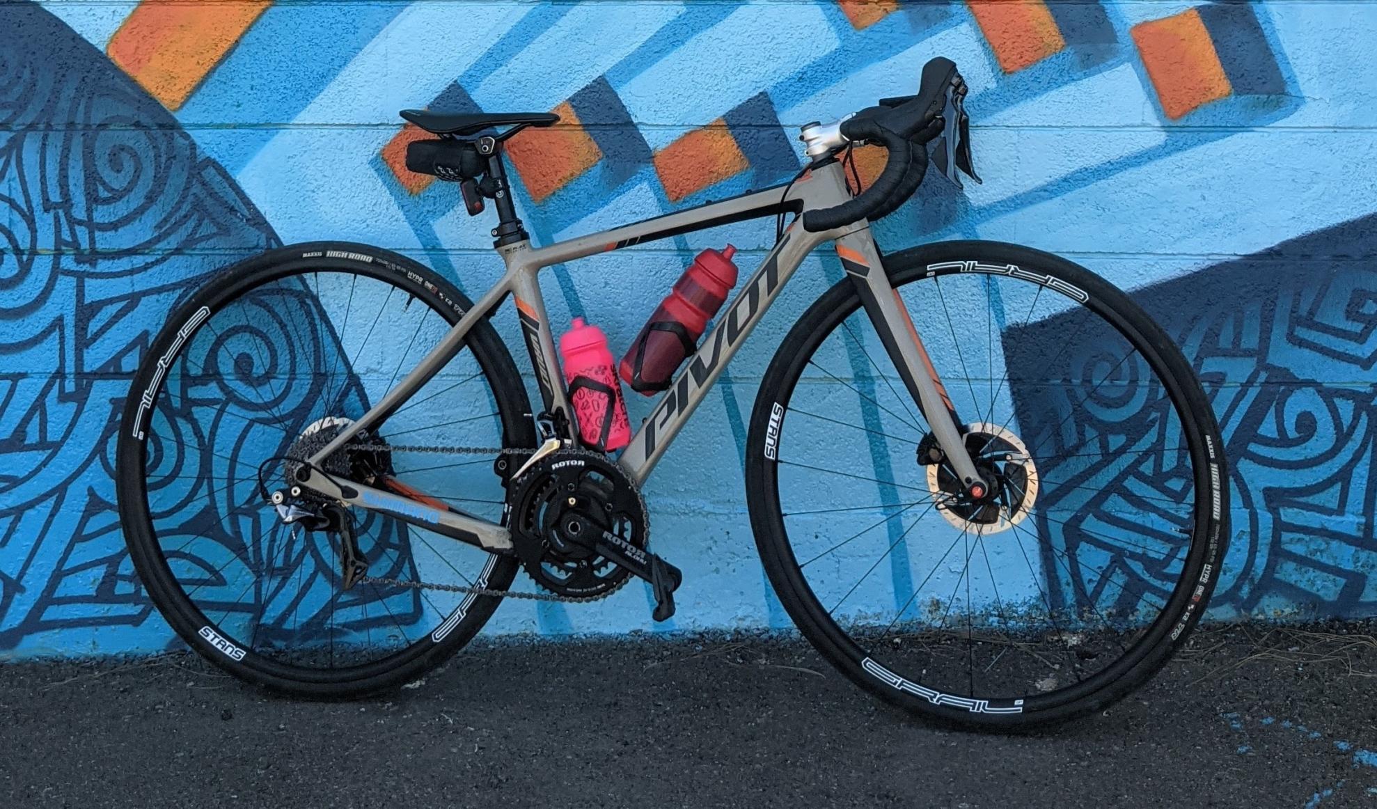 2020 Pivot Vault Brown