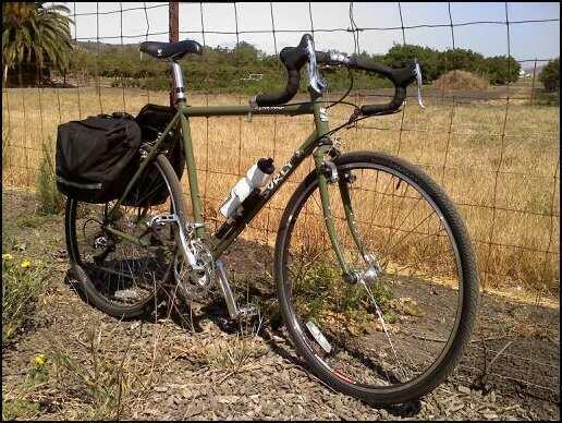 9 Surly Long Haul Trucker  Black