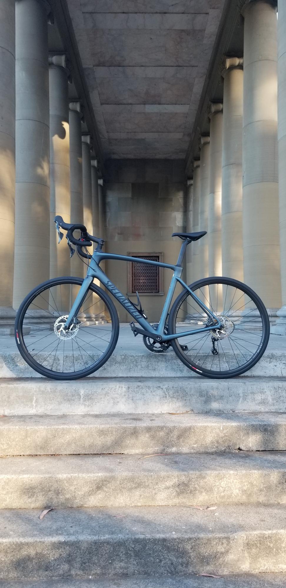 2020 Specialized Roubaix Blue