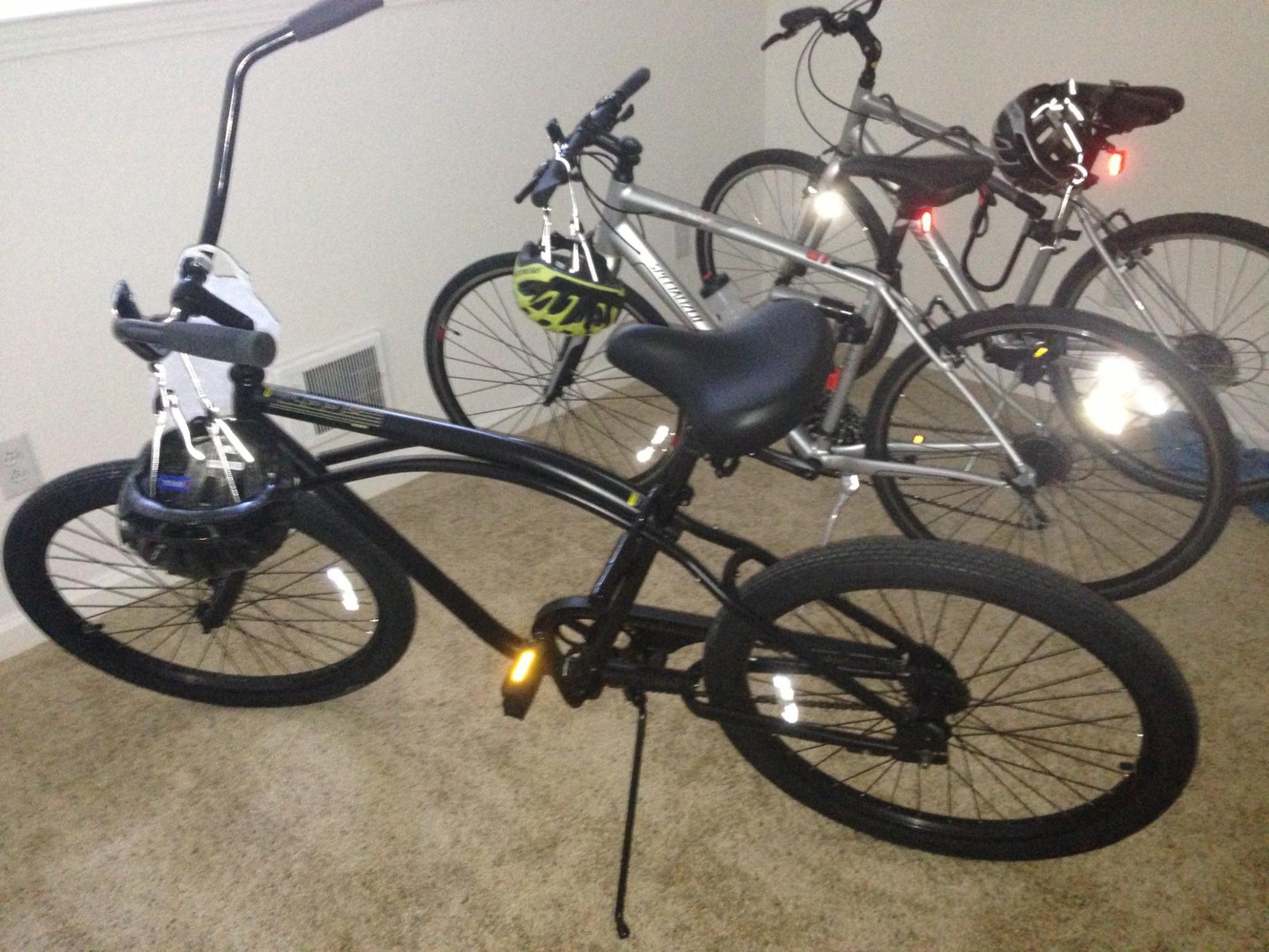 2013 Specialized Sirrus Elite Silver or Gray