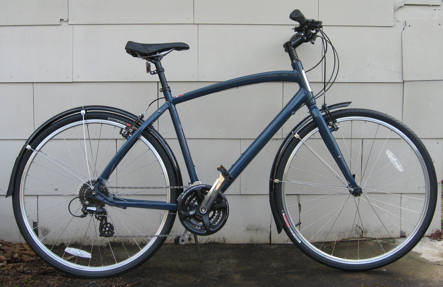 2010 Globe Vienna 2 Blue