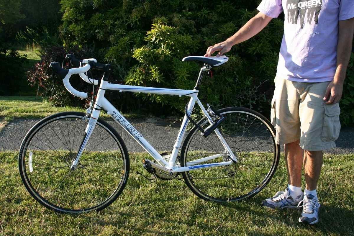 2008 Trek 1200  Black