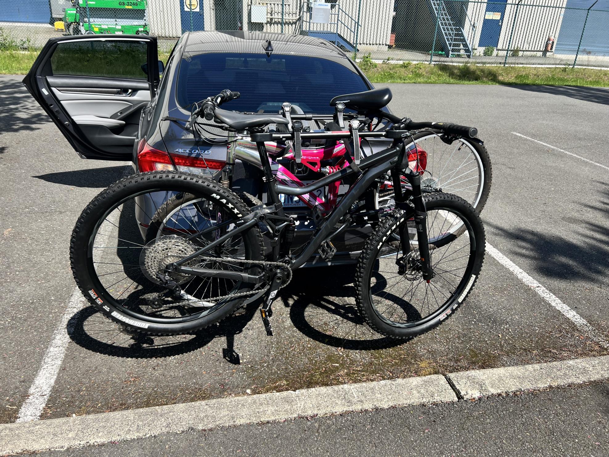 2021 Giant Stance 2 29er Black