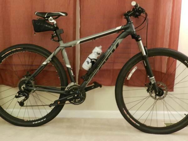 2011 Trek Marlin  Black