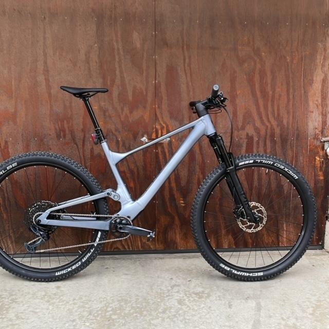 2022 SCOTT Spark 950 Silver, gray or bare metal