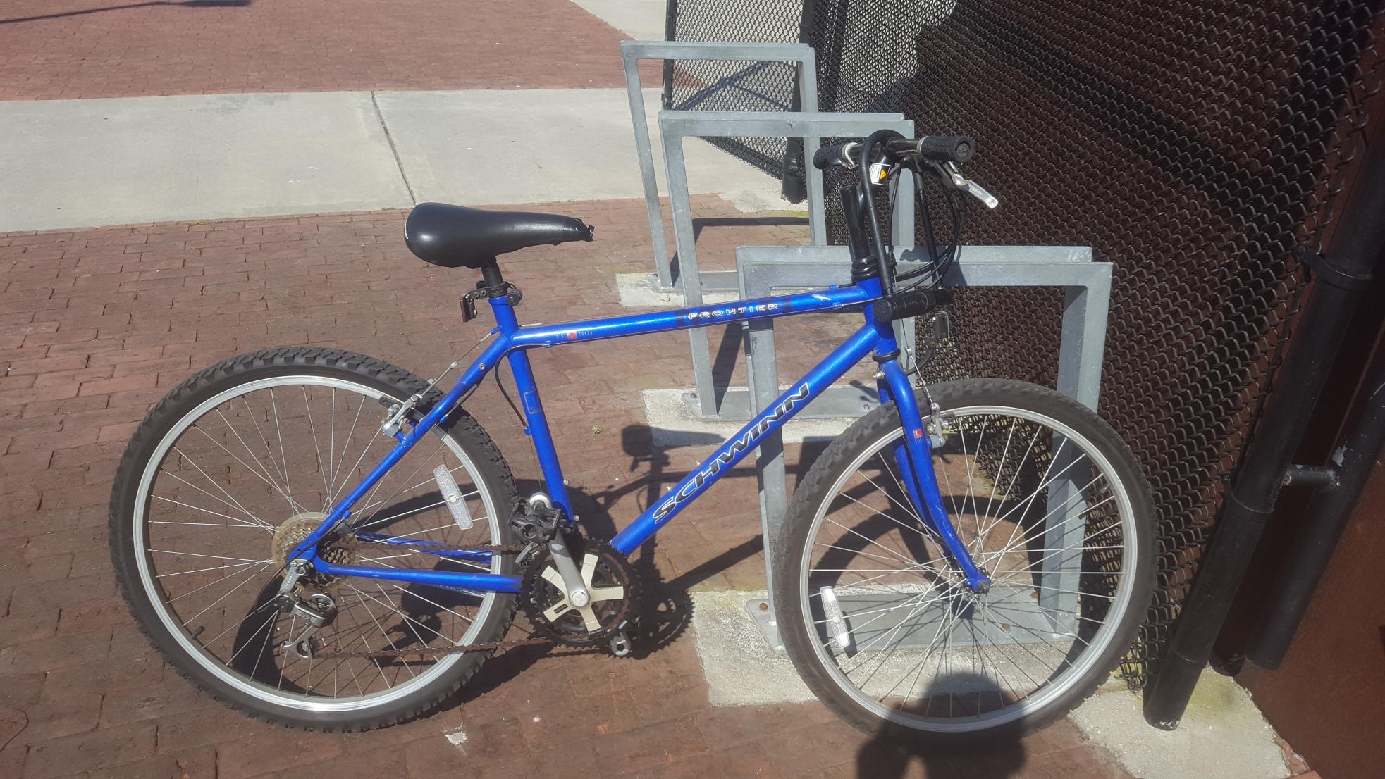 2017 Schwinn frontier Blue