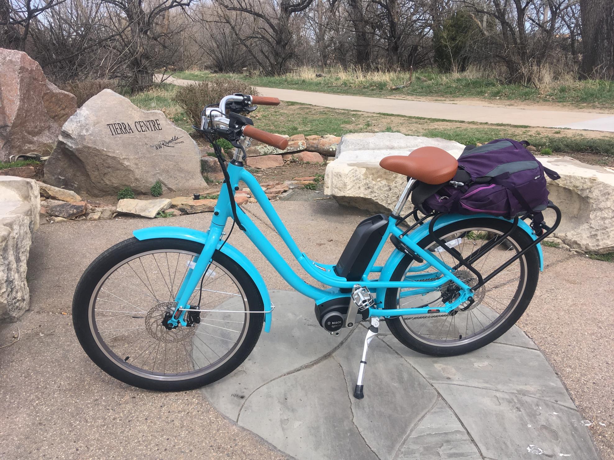 2018 Benno ejoy cargo bike (rear storage) Teal