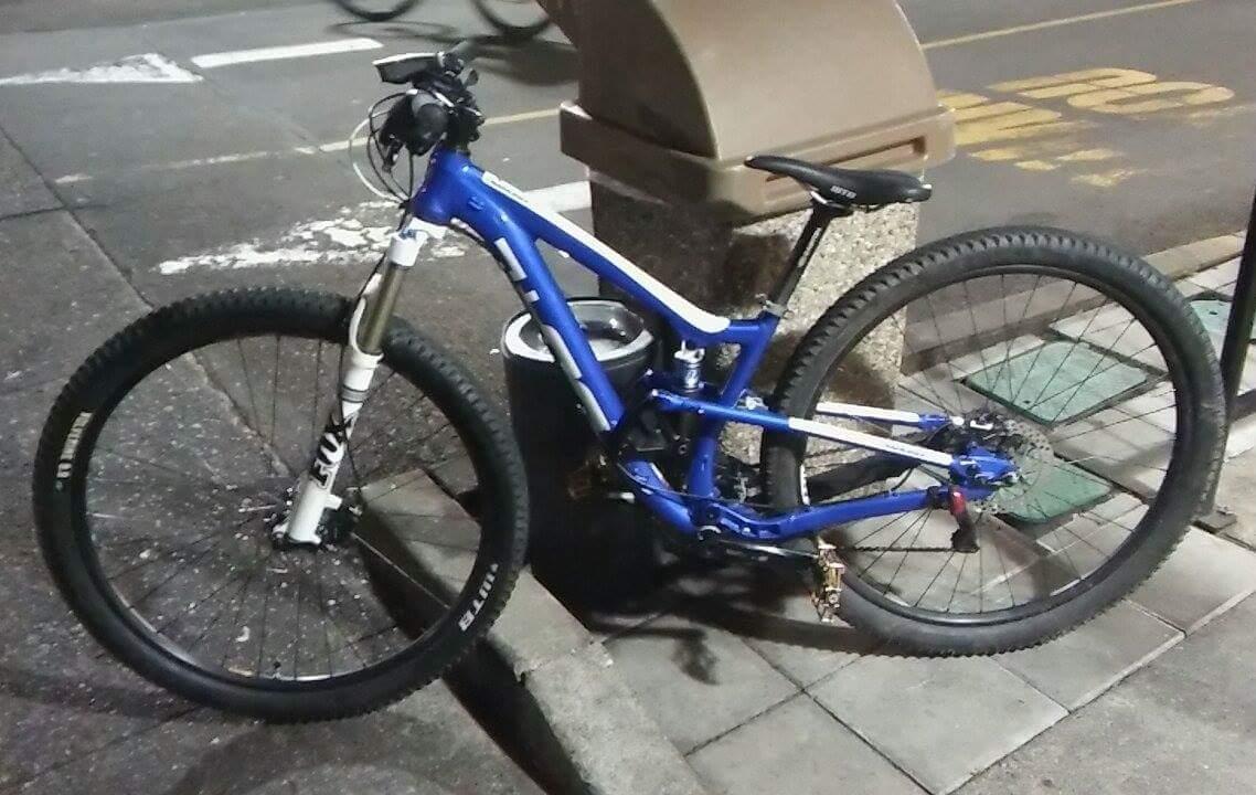 2016 Diamondback Sortie 2 Blue and White