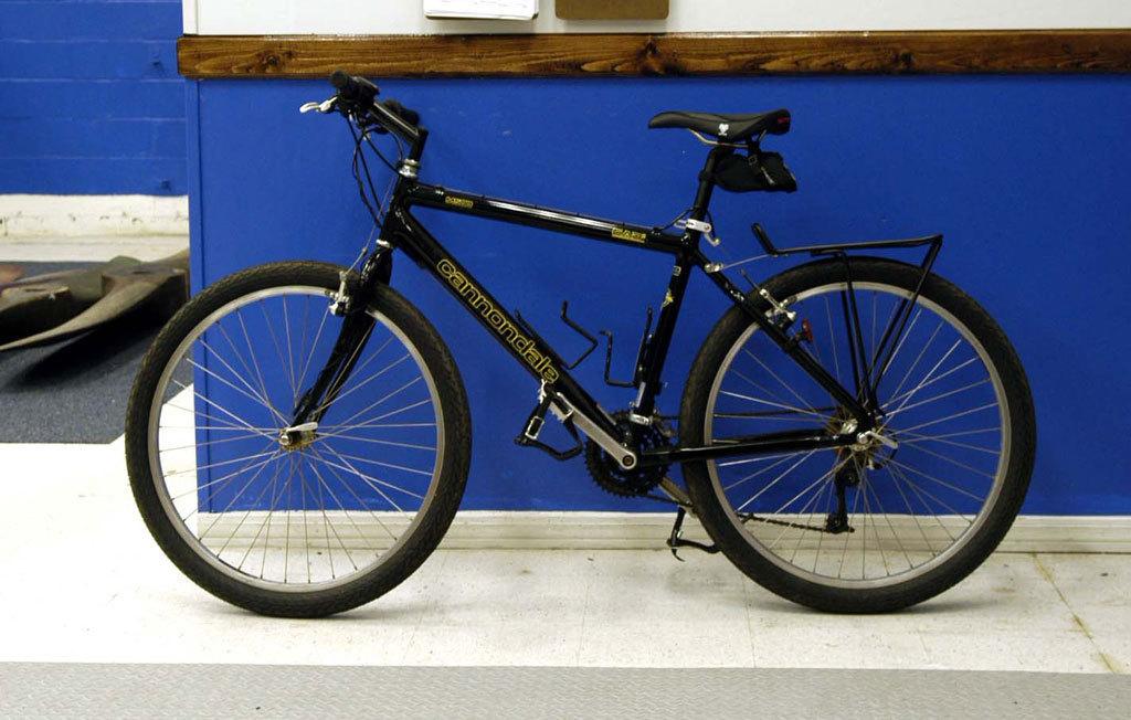 1998 Cannondale M500  Black