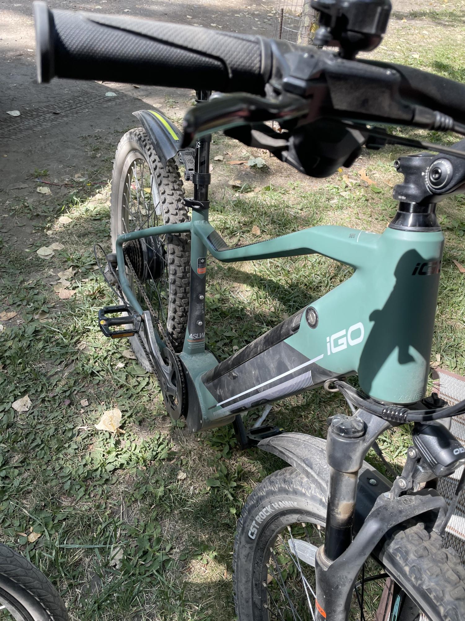 2022 iGo Electric Bikes Green