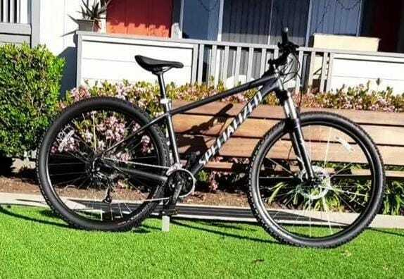 2021 Specialized Rockhopper 29 Black