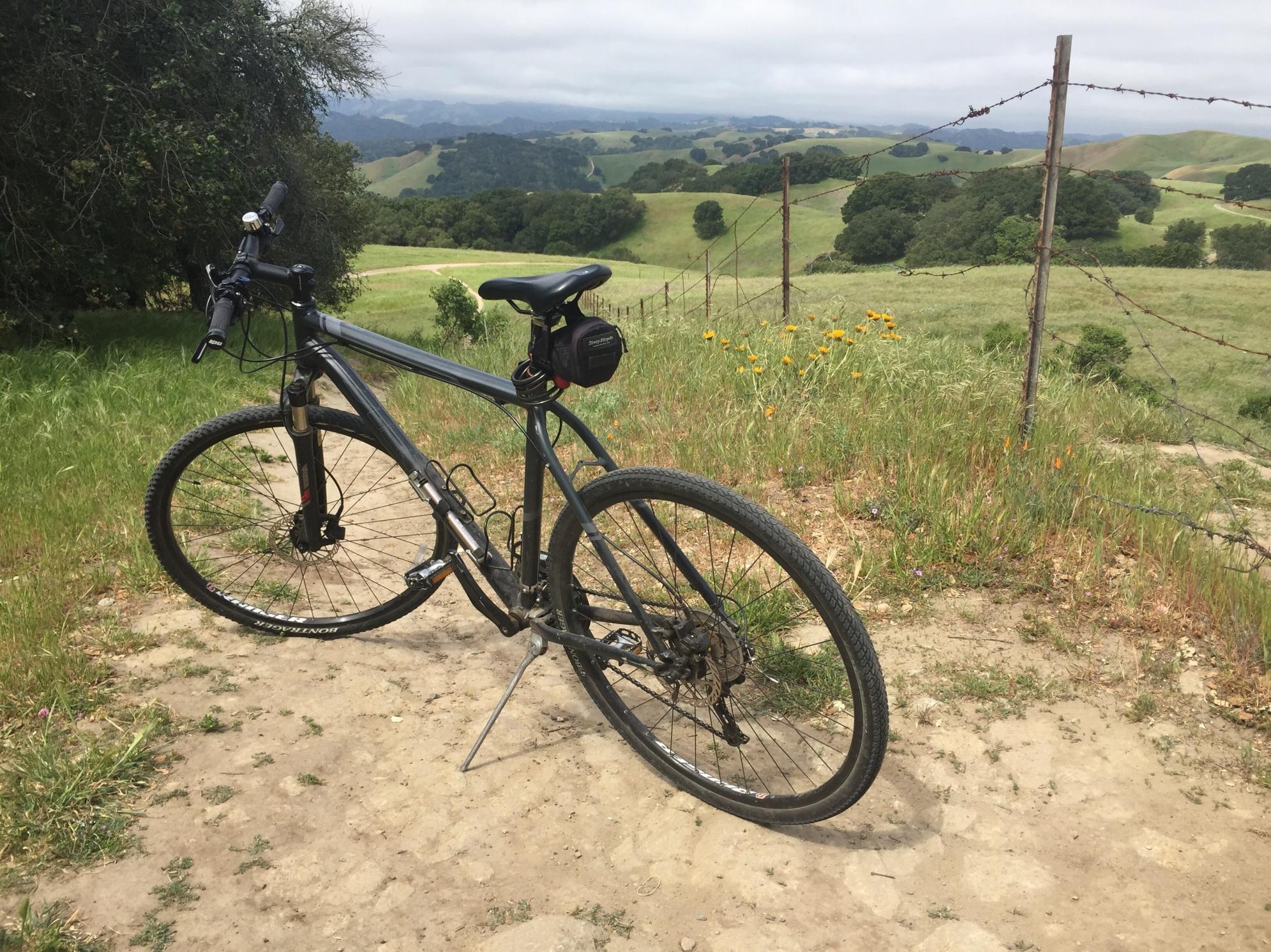 2011 Trek montare Black