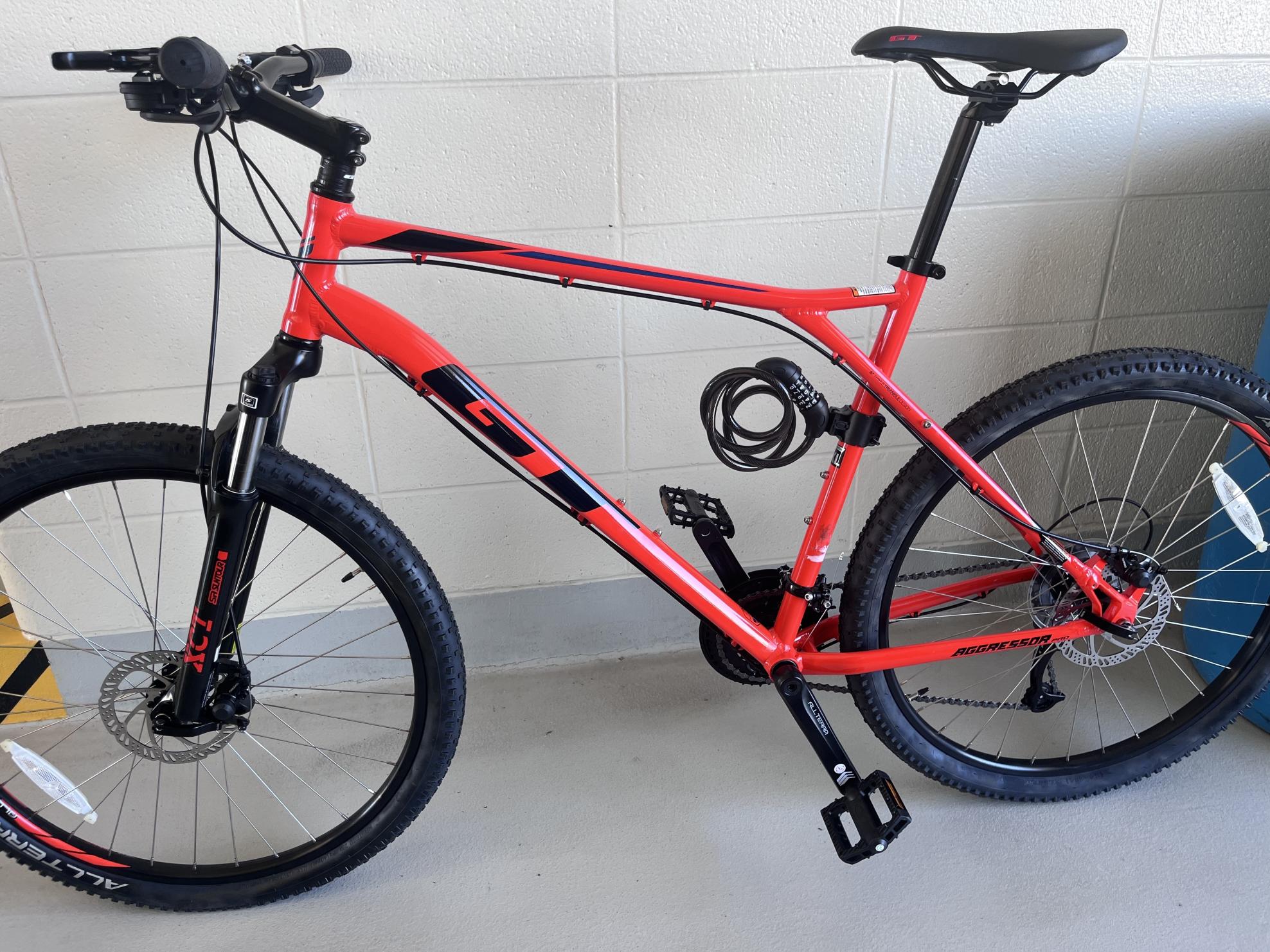 2023 GT Bicycles XL Orange
