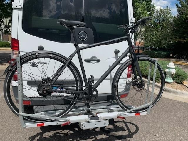 2021 Priority Bicycles Continuum Black