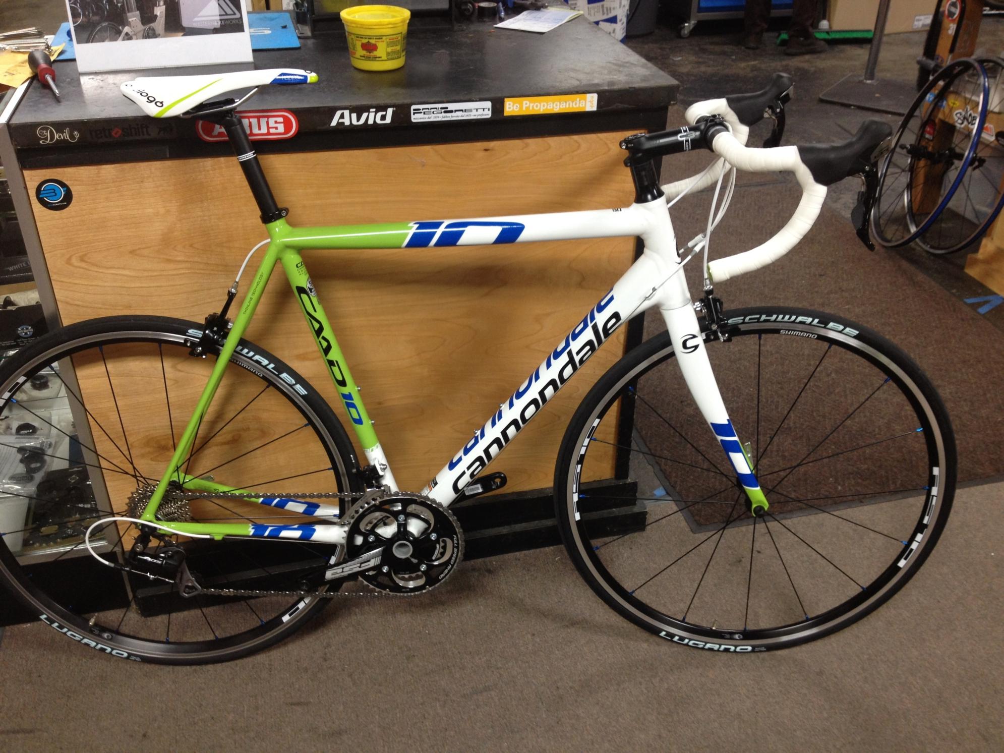 2013 Cannondale Caad10 5 105  White, Green, and Blue