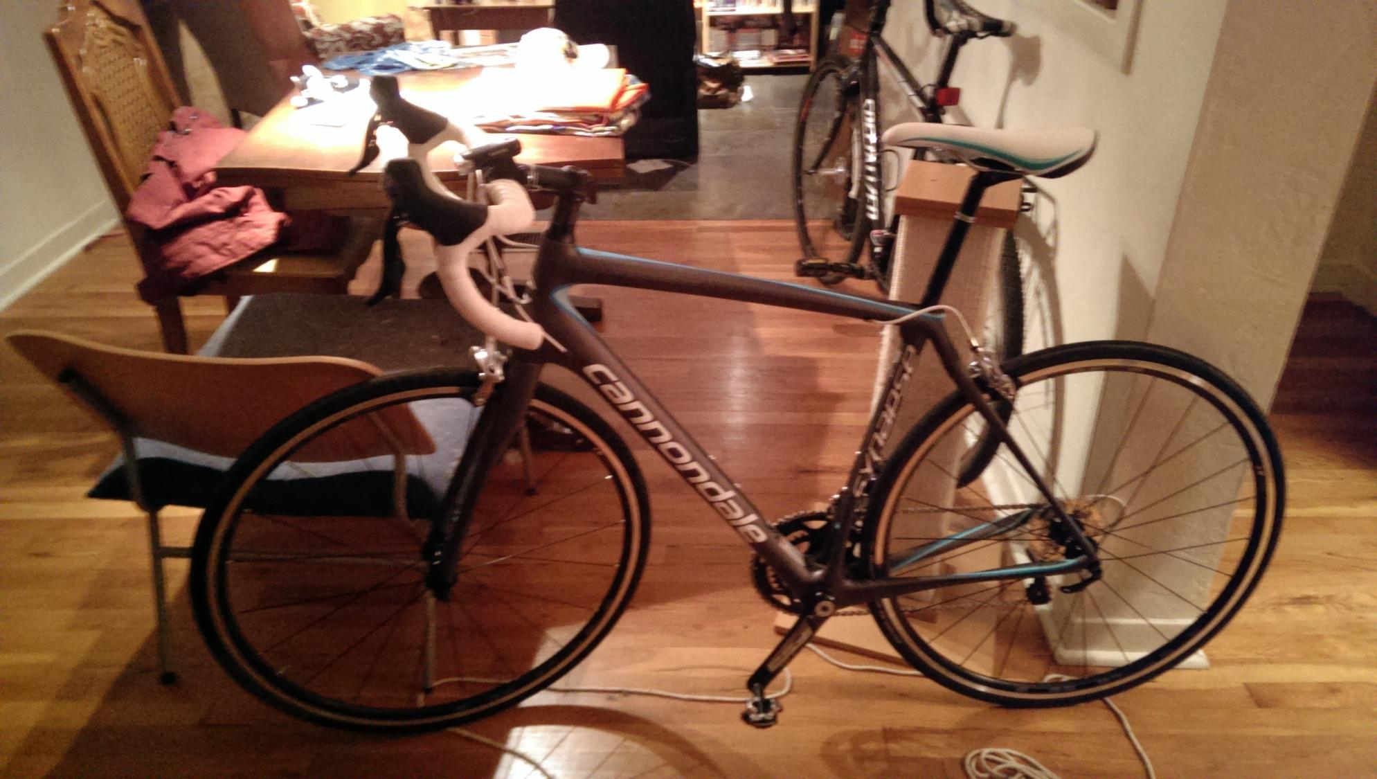 2014 Cannondale Synapse Carbon 6 105 Silver or Gray