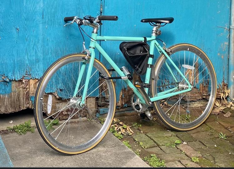 2022 State Bicycle Co. Men’s road bike Teal