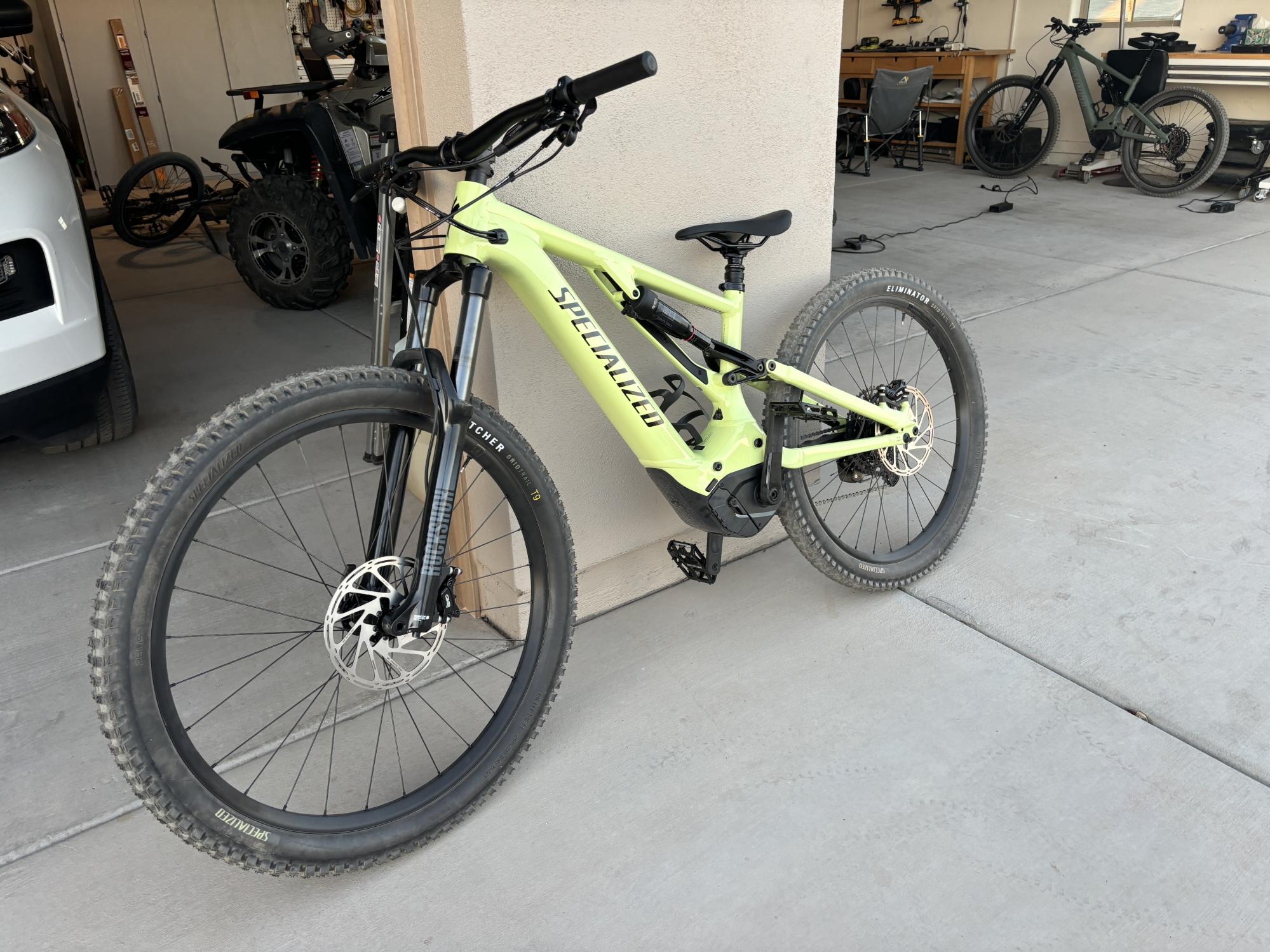 2024 Specialized Specialized Levo Alloy Green